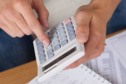 阳谷收账公司:如何应对他人欠款不回消息的情况